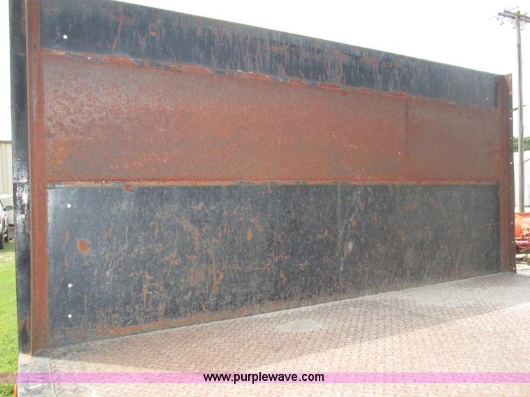 image for item H4520 1989 Chevrolet C60 Custom Deluxe dump flatbed truck