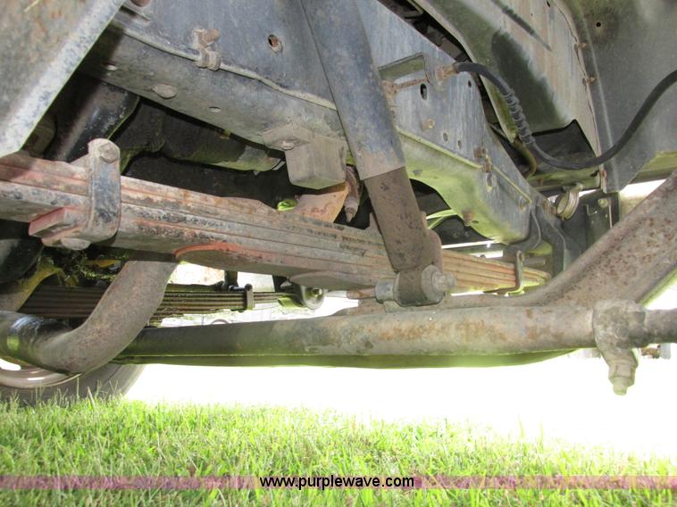 image for item H4520 1989 Chevrolet C60 Custom Deluxe dump flatbed truck