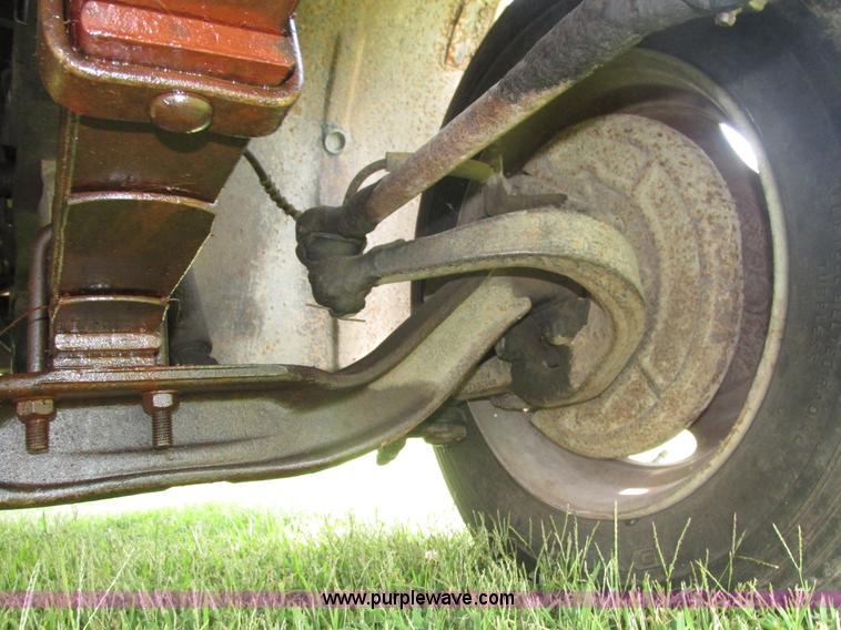 image for item H4520 1989 Chevrolet C60 Custom Deluxe dump flatbed truck