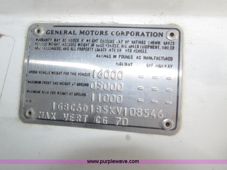 image for item H4520 1989 Chevrolet C60 Custom Deluxe dump flatbed truck