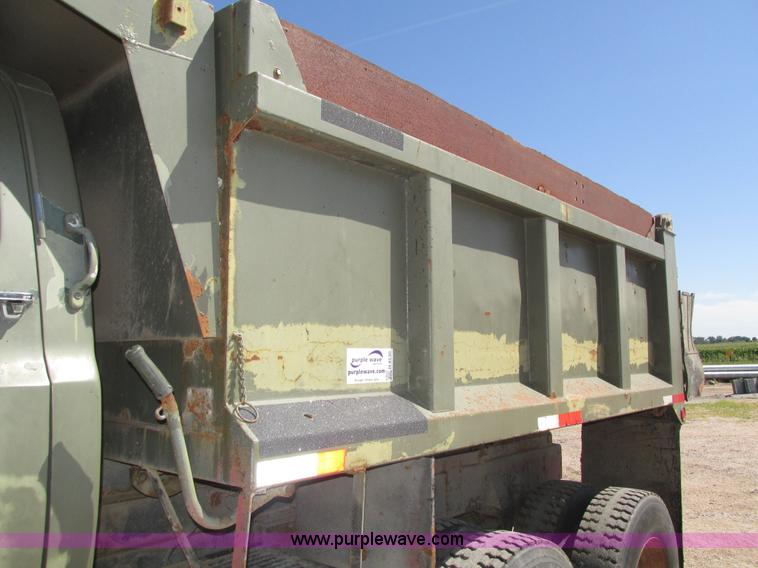 image for item H4530 1984 GMC TopKick dump truck