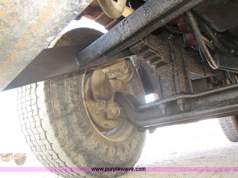 image for item H4530 1984 GMC TopKick dump truck