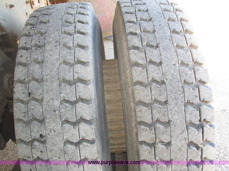 image for item H4530 1984 GMC TopKick dump truck