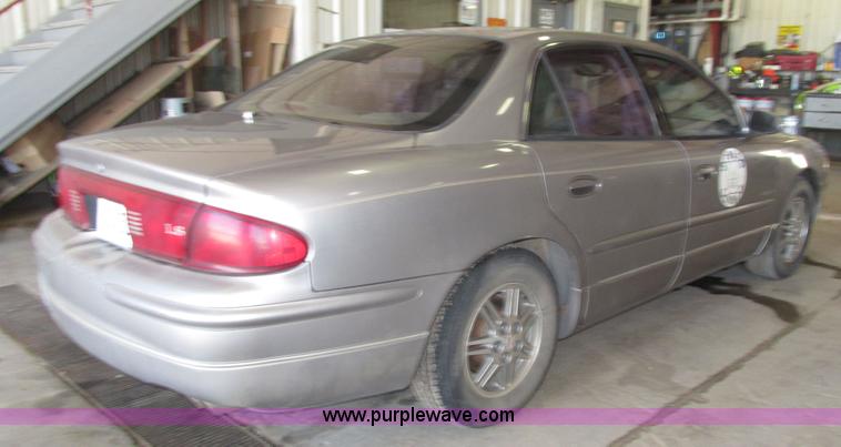 image for item H4532 1999 Buick Regal LS