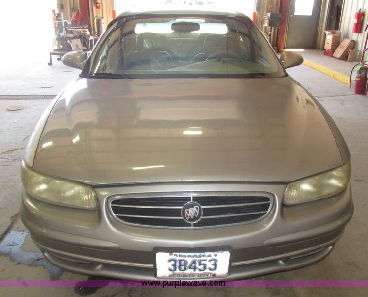 image for item H4532 1999 Buick Regal LS