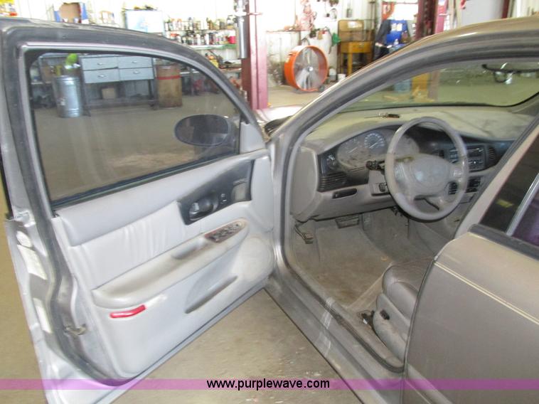 image for item H4532 1999 Buick Regal LS