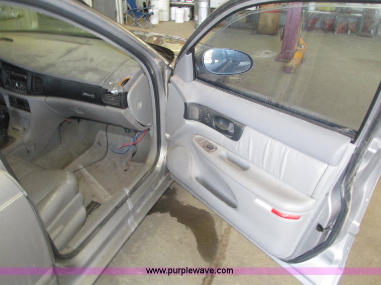 image for item H4532 1999 Buick Regal LS
