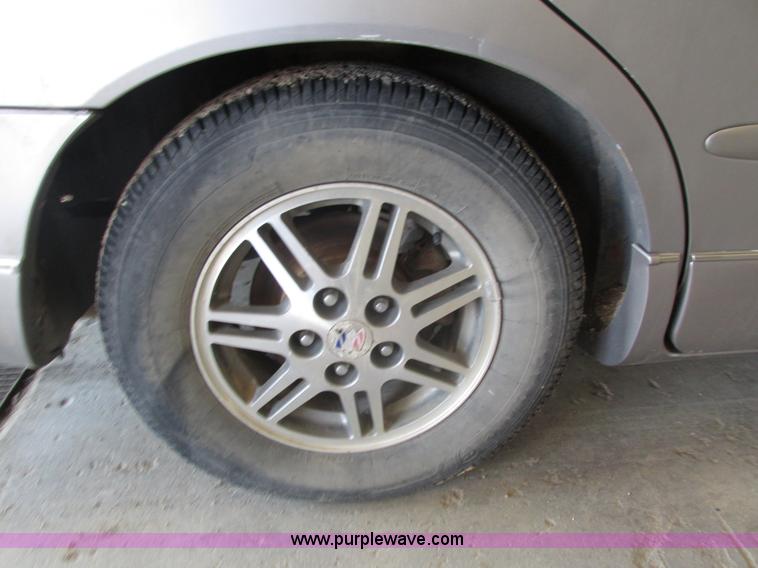image for item H4532 1999 Buick Regal LS