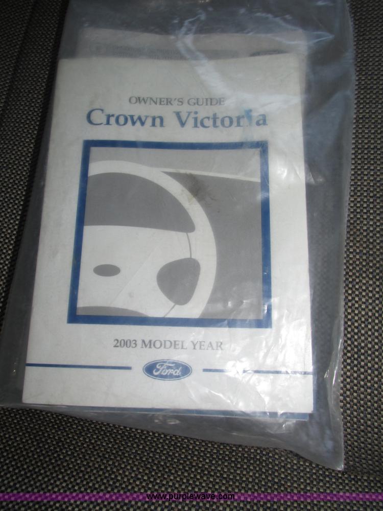 image for item H4533 2003 Ford Crown Victoria Police Interceptor