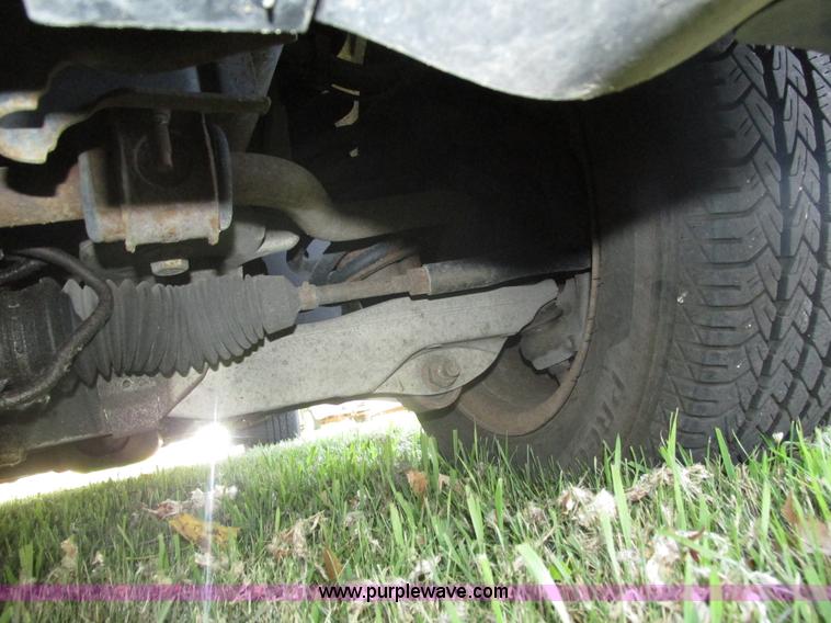 image for item H4533 2003 Ford Crown Victoria Police Interceptor