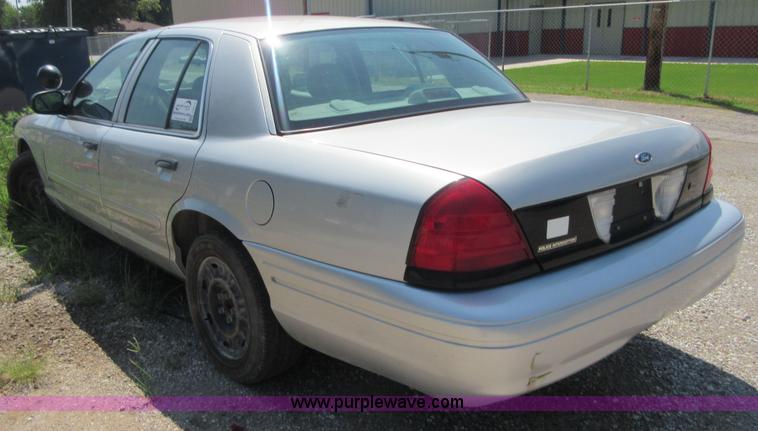 image for item I2012 2003 Ford Crown Victoria Police Interceptor