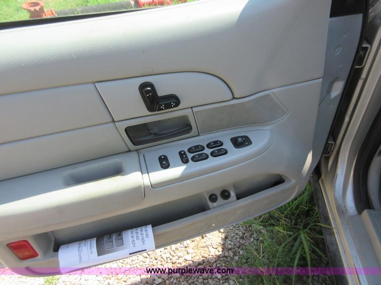 image for item I2012 2003 Ford Crown Victoria Police Interceptor