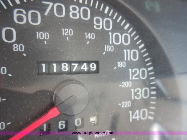 image for item I2012 2003 Ford Crown Victoria Police Interceptor