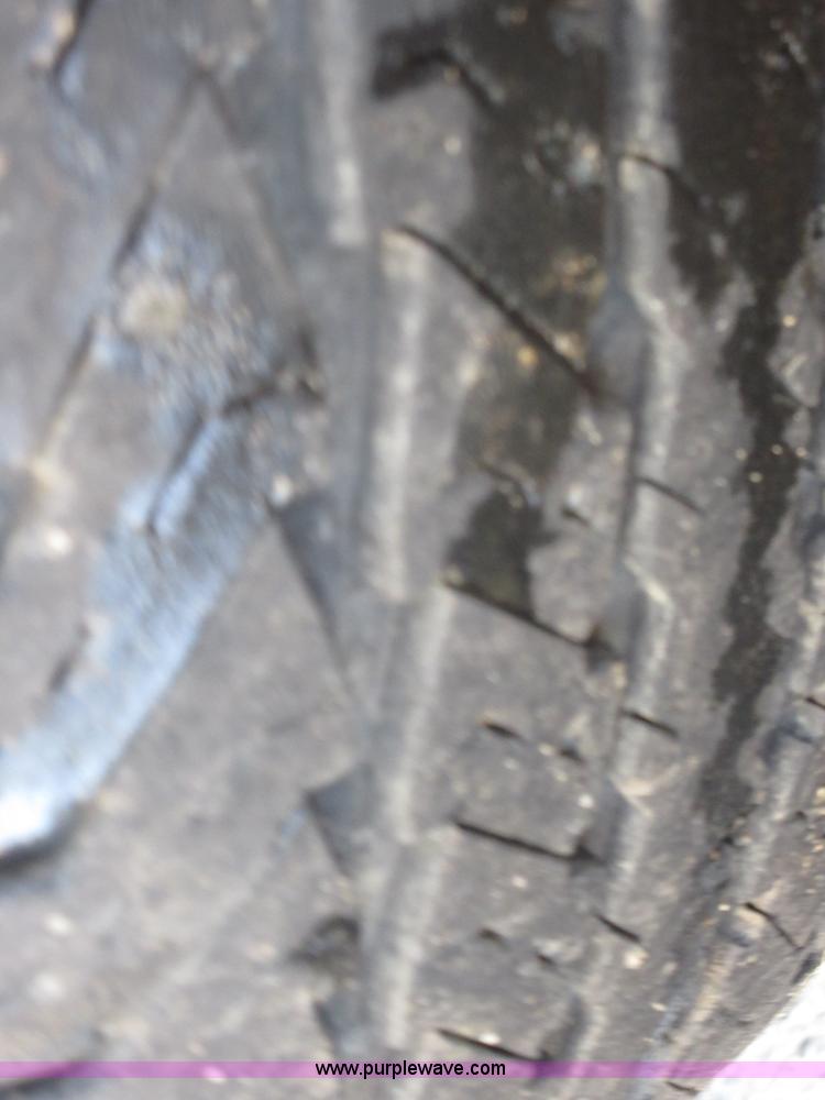 image for item I2013 1998 Ford Econoline E350 ambulance