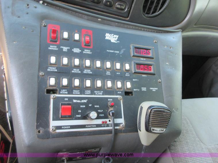 image for item I2013 1998 Ford Econoline E350 ambulance