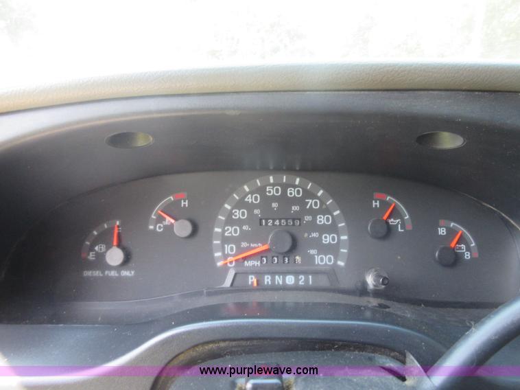 image for item I2013 1998 Ford Econoline E350 ambulance