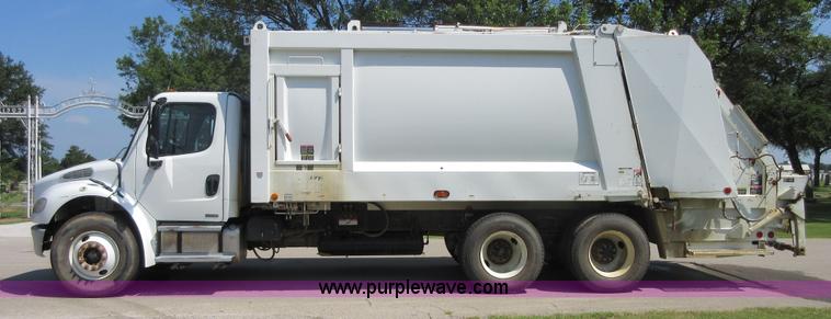 image for item I2014 2008 Freightliner Business Class M2 refuse truck