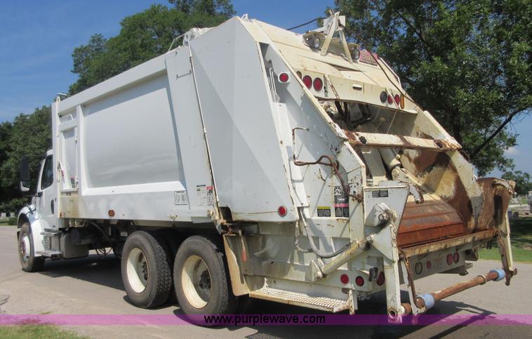 image for item I2014 2008 Freightliner Business Class M2 refuse truck