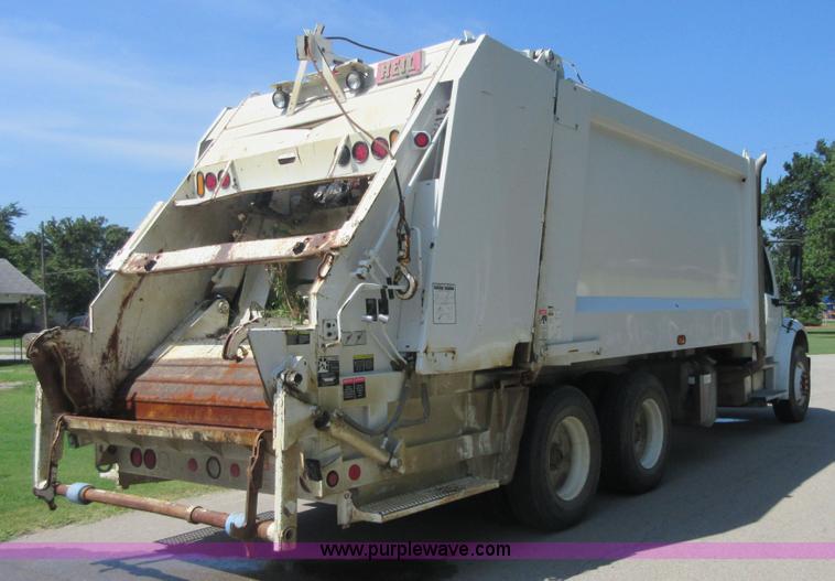 image for item I2014 2008 Freightliner Business Class M2 refuse truck