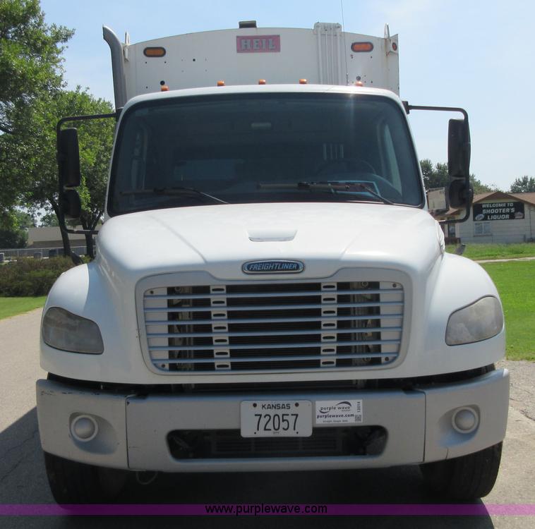 image for item I2014 2008 Freightliner Business Class M2 refuse truck