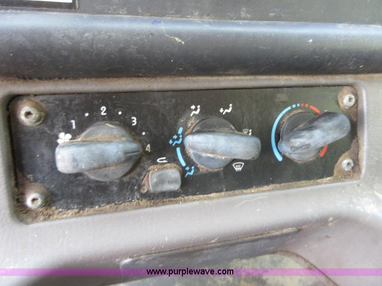 image for item I2014 2008 Freightliner Business Class M2 refuse truck