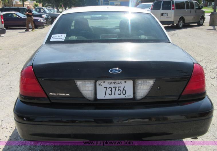 image for item I2021 2008 Ford Crown Victoria Police Interceptor