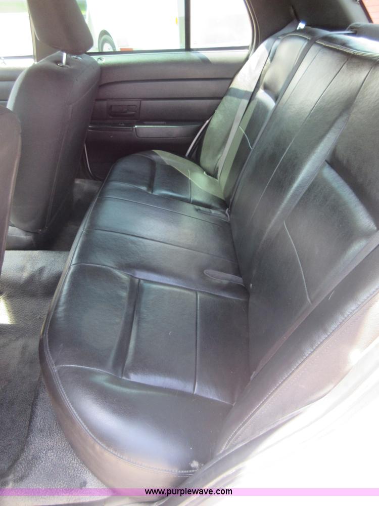 image for item I2021 2008 Ford Crown Victoria Police Interceptor