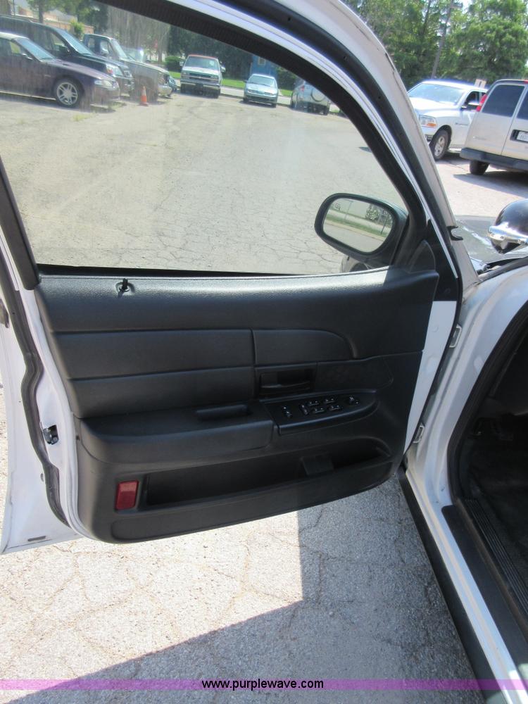 image for item I2021 2008 Ford Crown Victoria Police Interceptor
