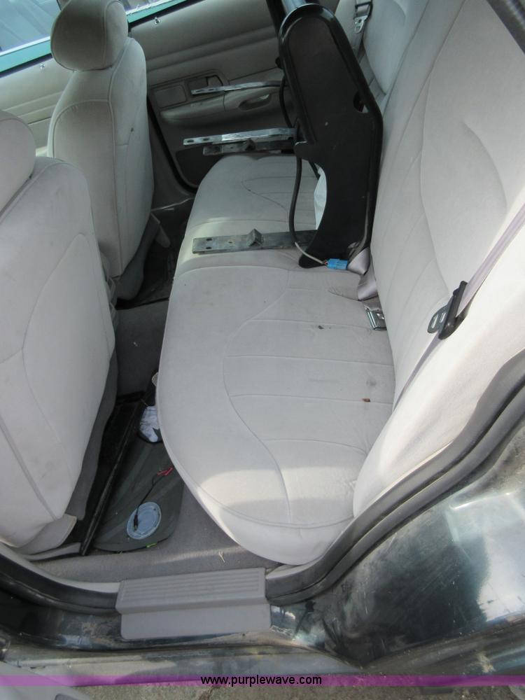 image for item I2031 1998 Ford Crown Victoria Police Interceptor