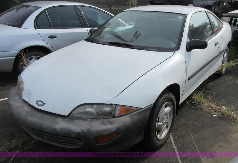 image for item I2033 1997 Chevrolet Cavalier