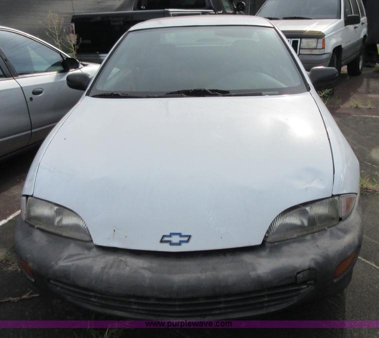 image for item I2033 1997 Chevrolet Cavalier