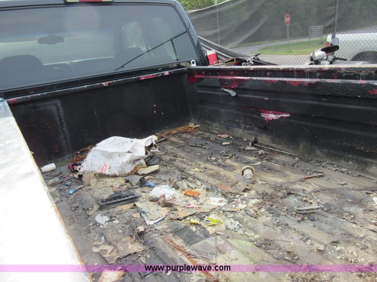 image for item I2035 1998 Chevrolet 1500 Ext. Cab pickup truck