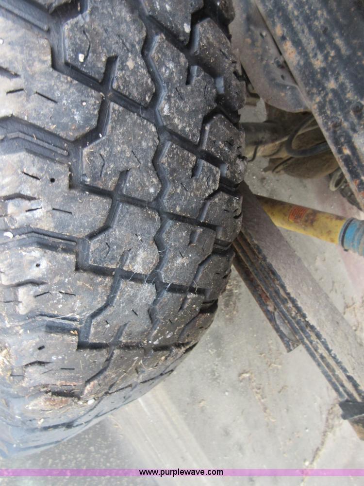 image for item I2035 1998 Chevrolet 1500 Ext. Cab pickup truck