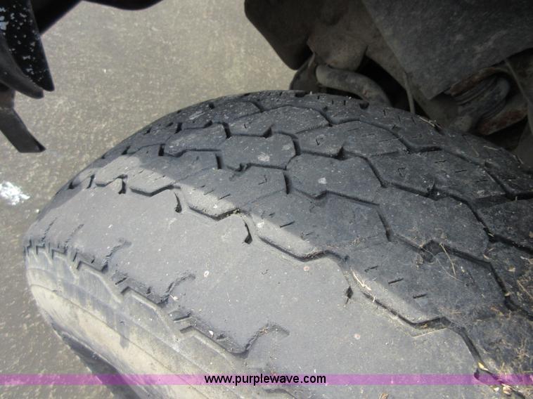 image for item I2035 1998 Chevrolet 1500 Ext. Cab pickup truck