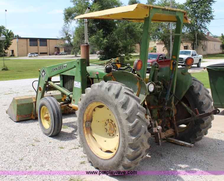 image for item J5798 John Deere 302 tractor