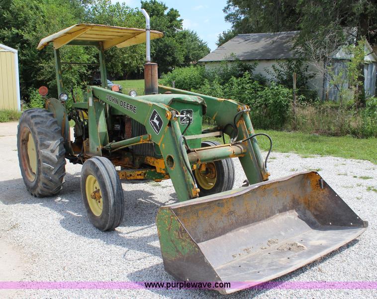 image for item J5798 John Deere 302 tractor