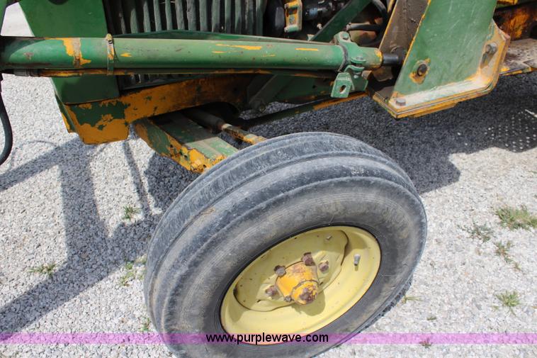 image for item J5798 John Deere 302 tractor