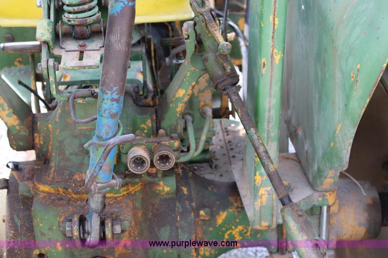 image for item J5798 John Deere 302 tractor