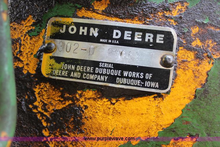 image for item J5798 John Deere 302 tractor