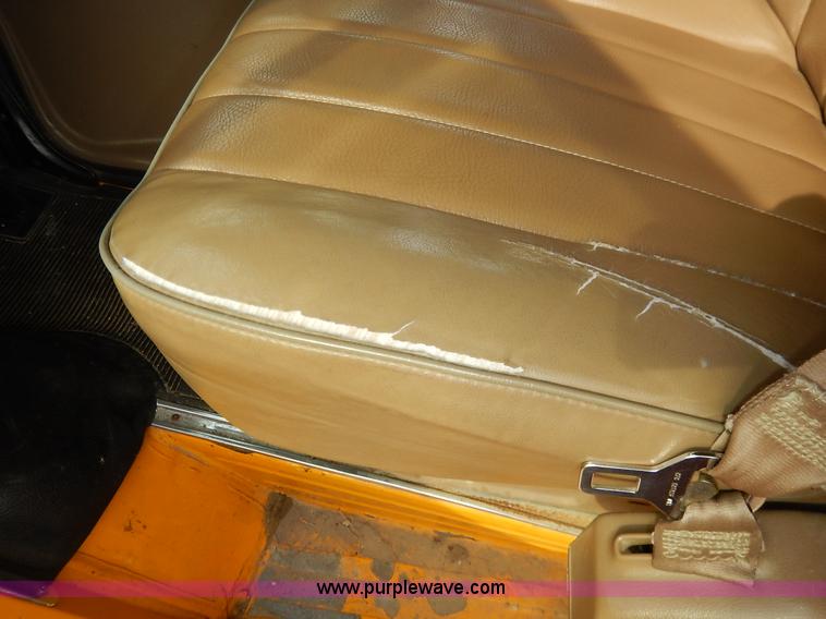 image for item J6477 1995 GMC Vandura G3500 school bus