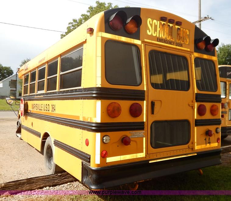 image for item J6478 2002 GMC Savana G3500 school bus