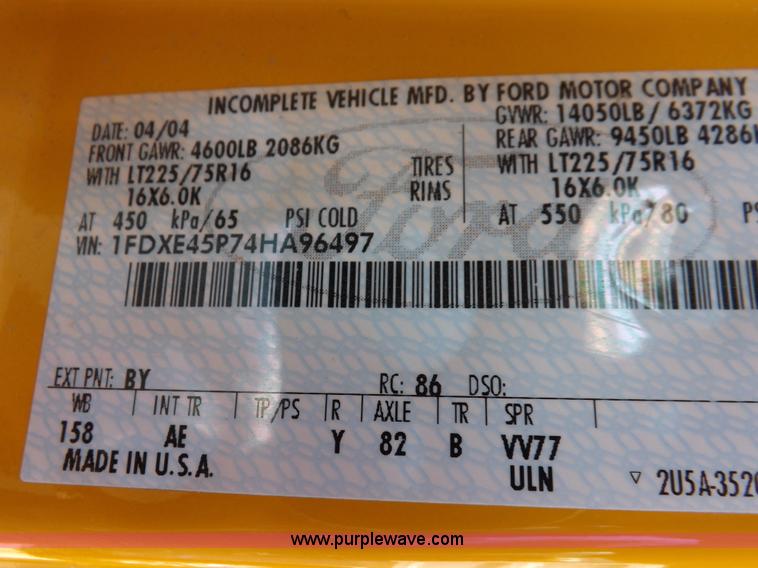 image for item J6864 2005 Ford E450 Super Duty school bus