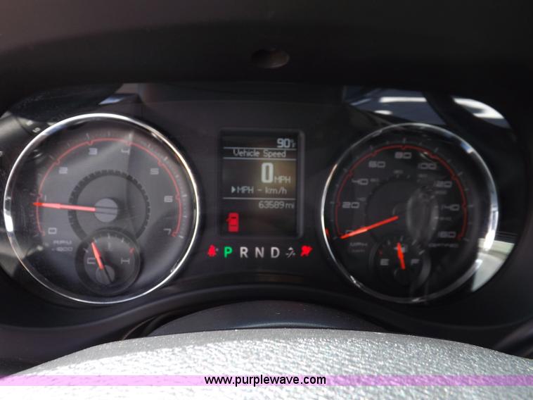 image for item J6870 2011 Dodge Charger Police