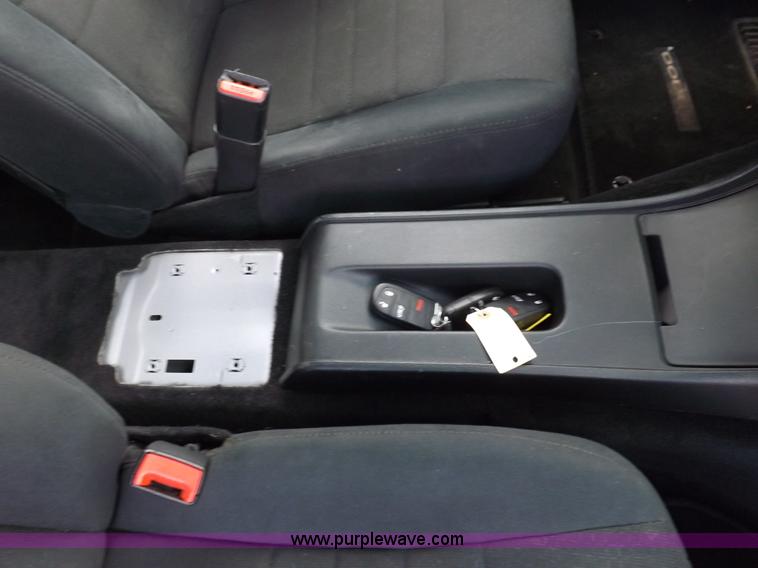 image for item J6870 2011 Dodge Charger Police