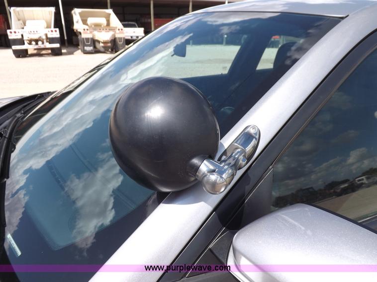 image for item J6870 2011 Dodge Charger Police