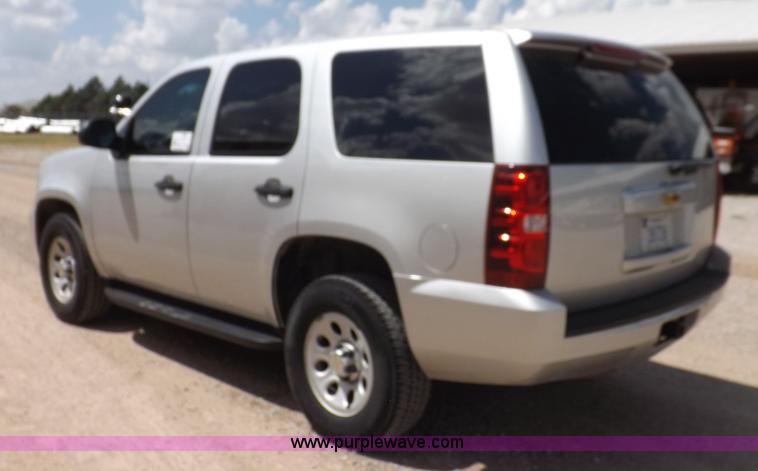 image for item J6871 2010 Chevrolet Tahoe SUV