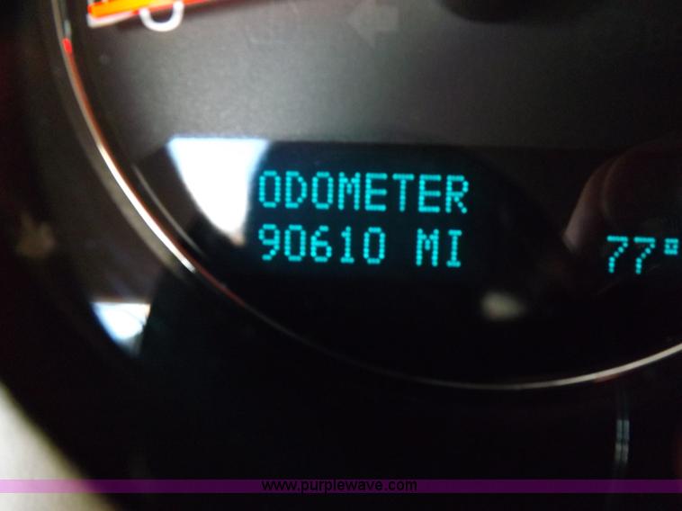 image for item J6871 2010 Chevrolet Tahoe SUV