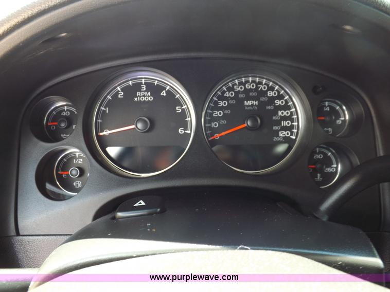 image for item J6871 2010 Chevrolet Tahoe SUV