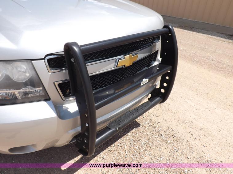 image for item J6871 2010 Chevrolet Tahoe SUV