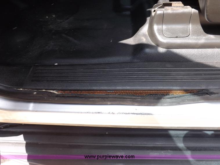 image for item J6871 2010 Chevrolet Tahoe SUV